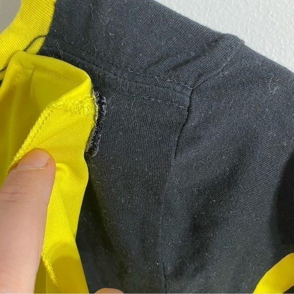 Batman Cosply T-Shirt Large Women’s Detachable Cap Costume Black Yellow - Picture 5 of 7